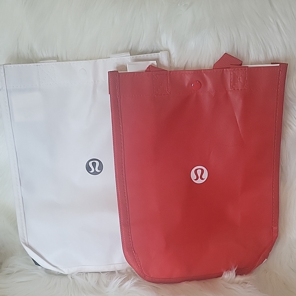 lululemon athletica Red and White Tote Bag Set